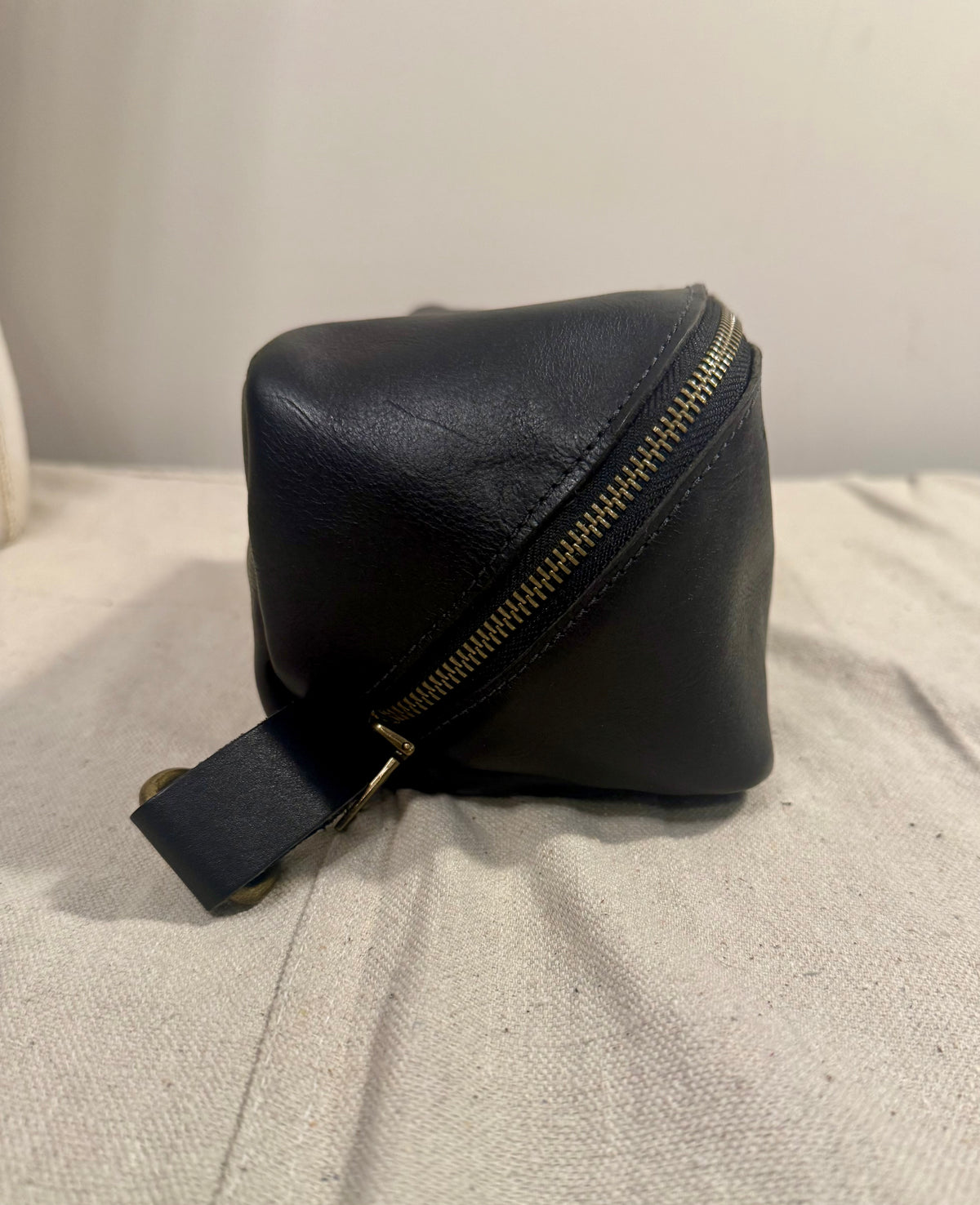 Dopp bag