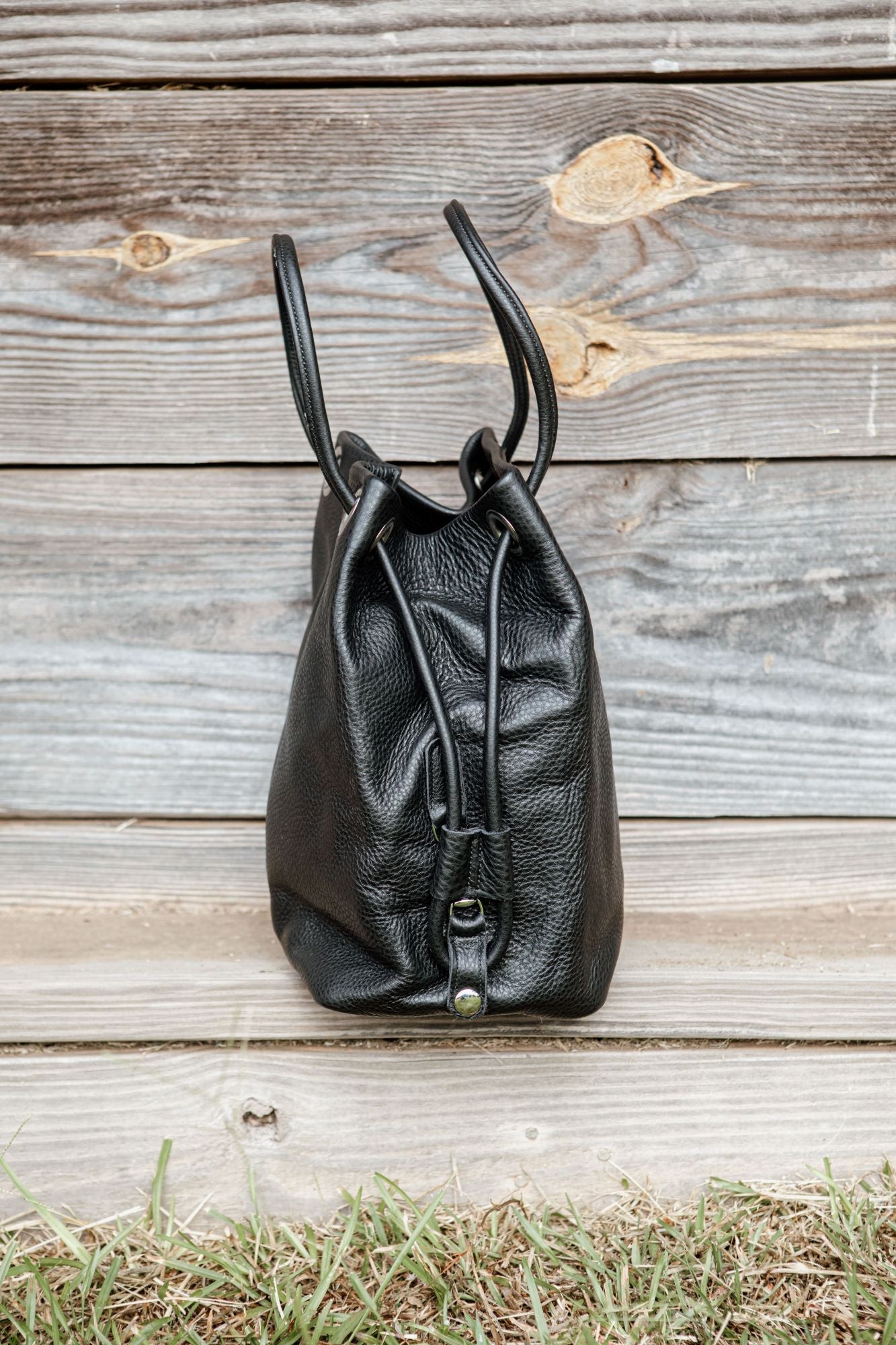 Camden Bucket bag