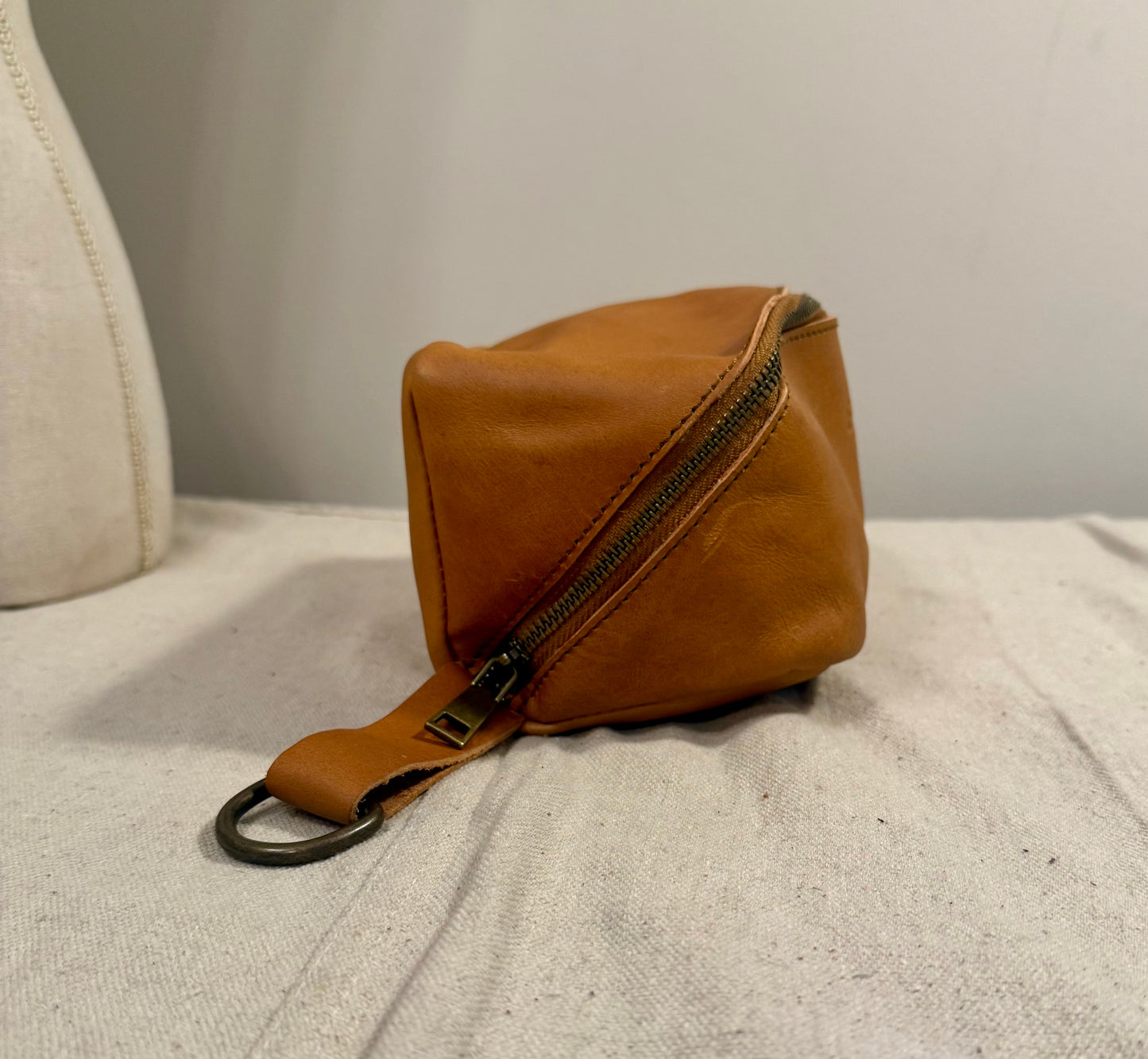 Dopp bag