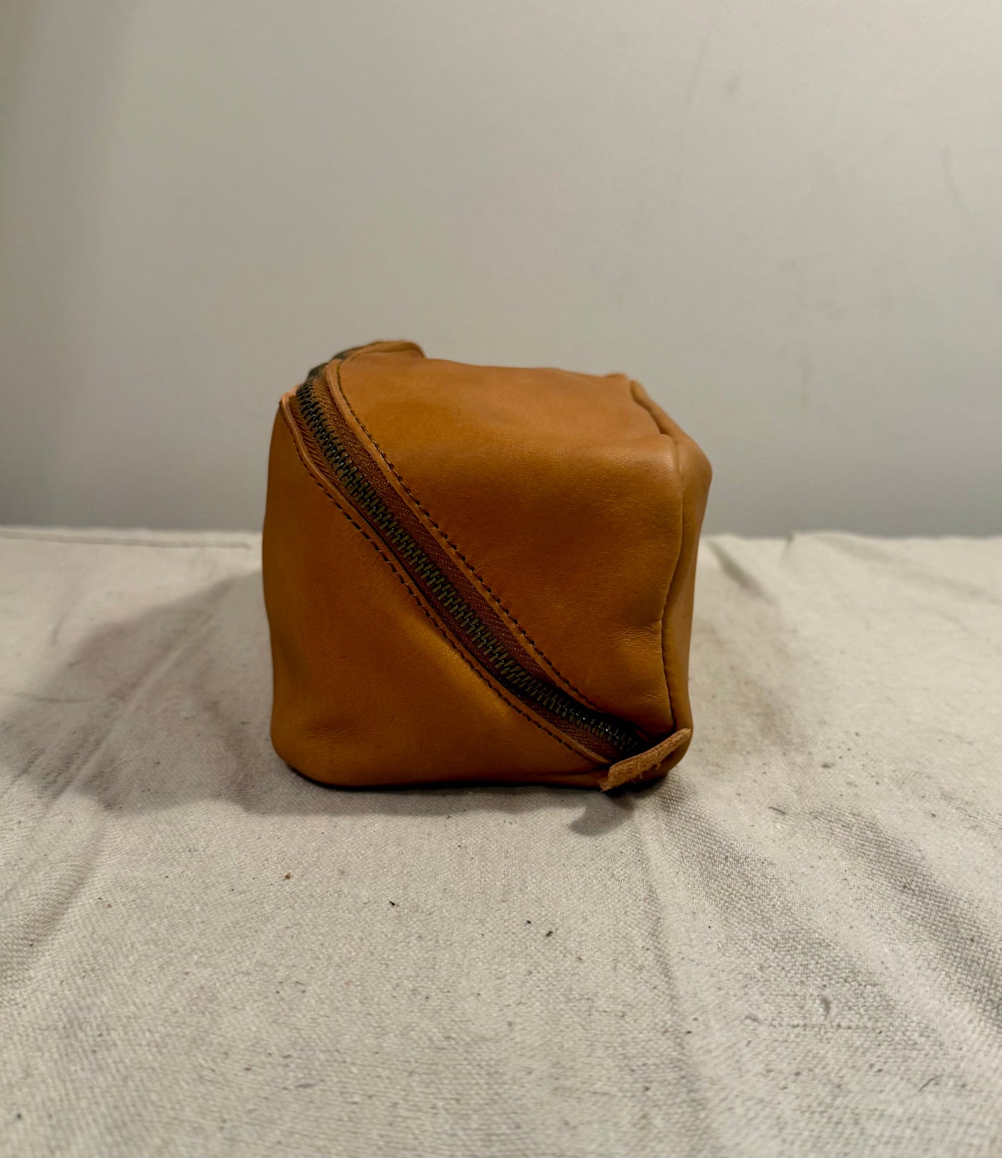 Dopp bag