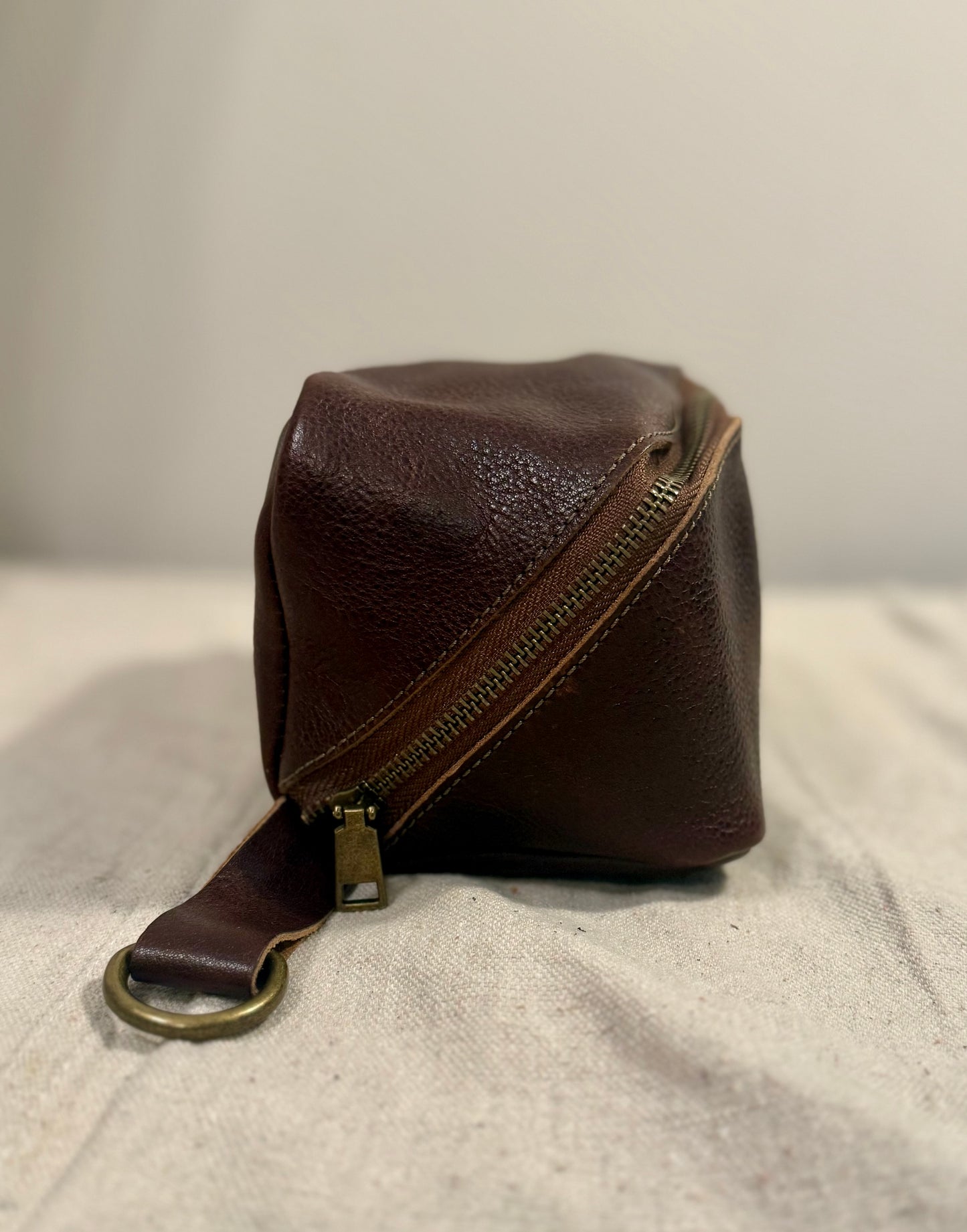 Dopp bag