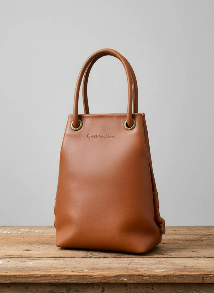 Camden bucket bag in Cognac