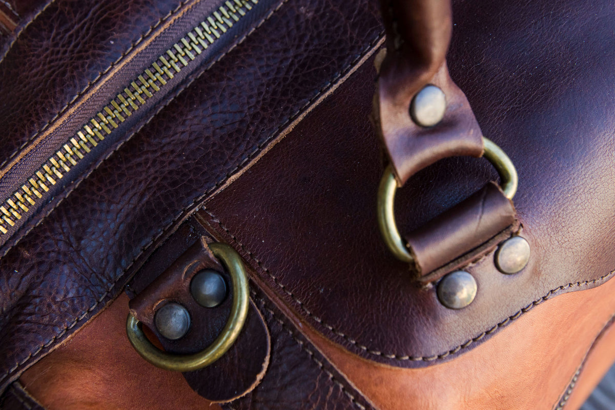 Aiken Weekender Bag - Chocolate & Cognac