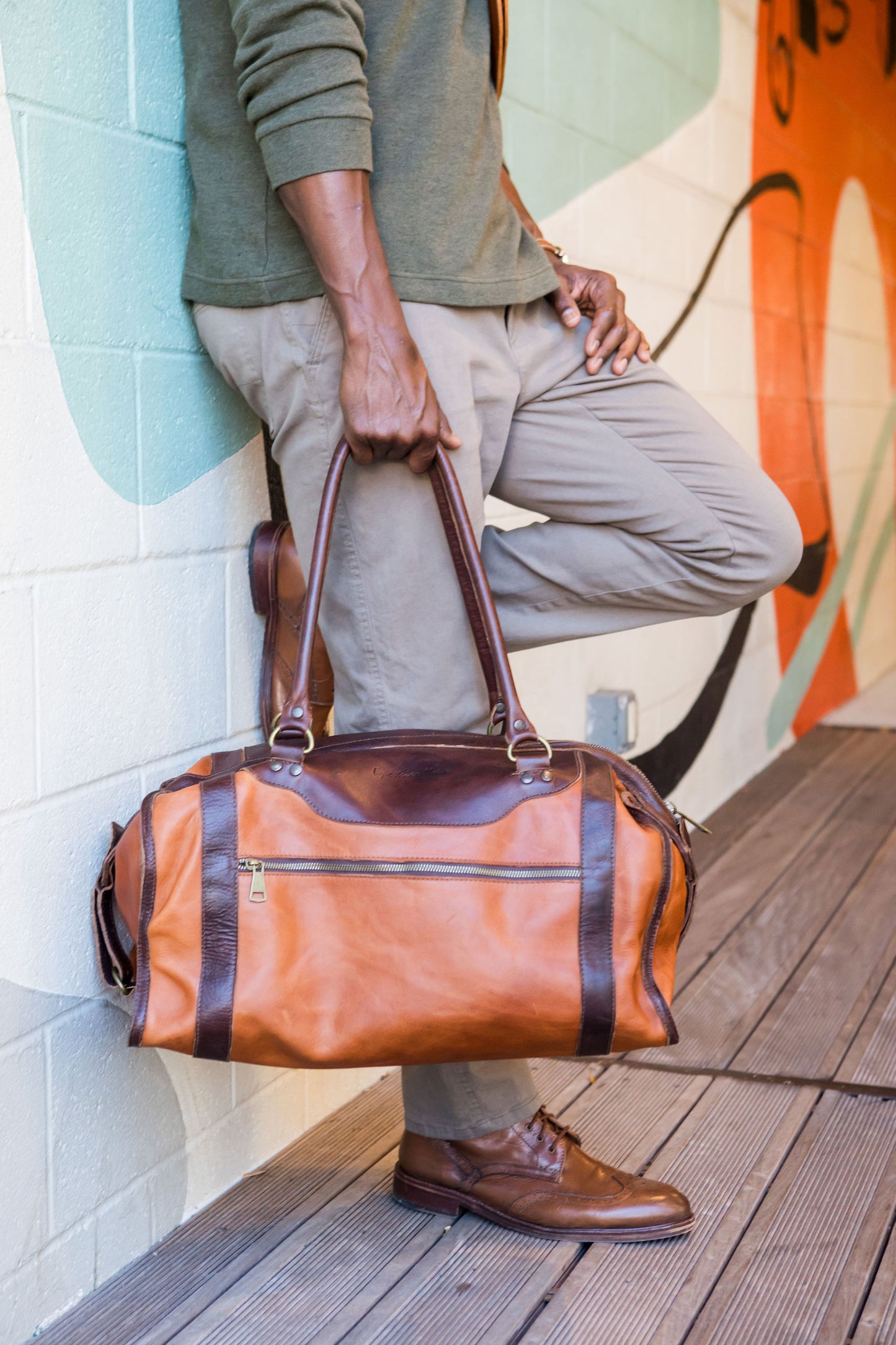 Aiken Weekender Bag - Chocolate & Cognac