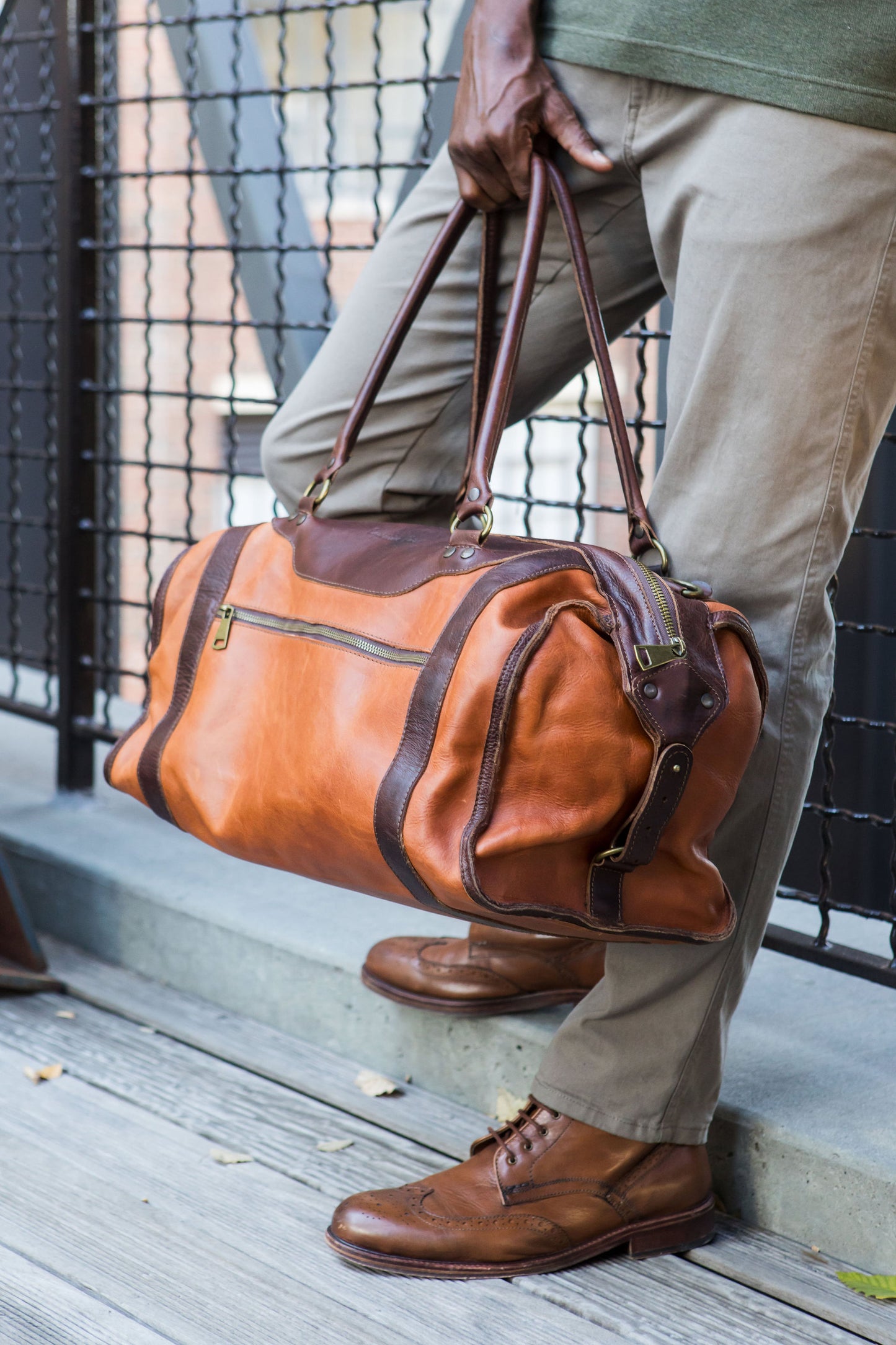 Aiken Weekender Bag - Chocolate & Cognac