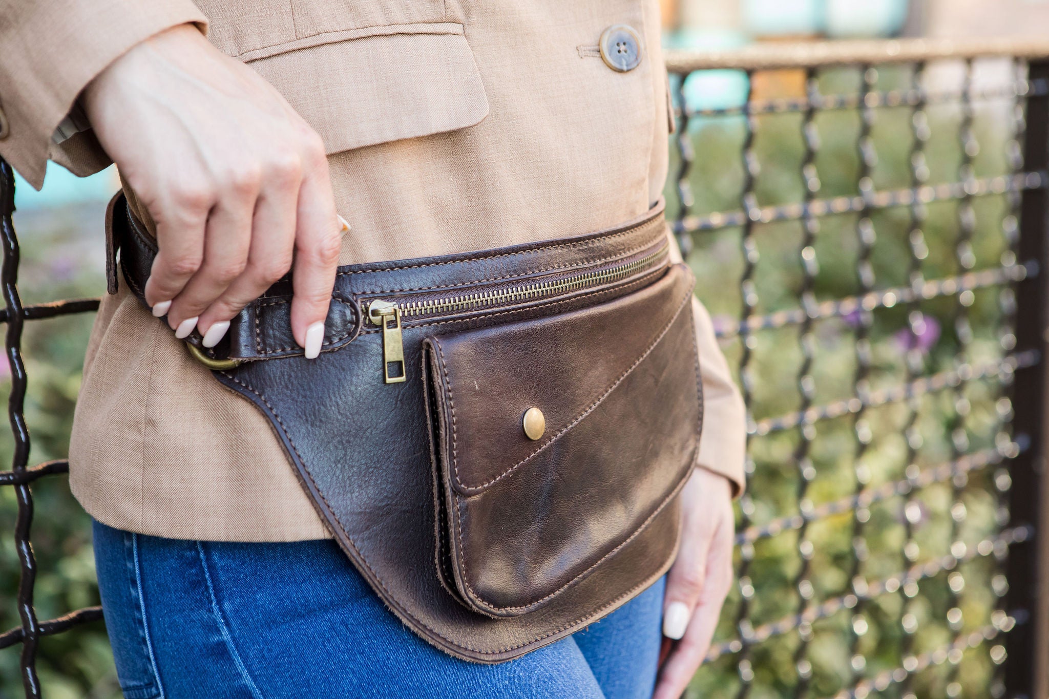 バッグ Bandolier waist bag Bandera Bandolier Bag - Espresso – EquestrianNoire