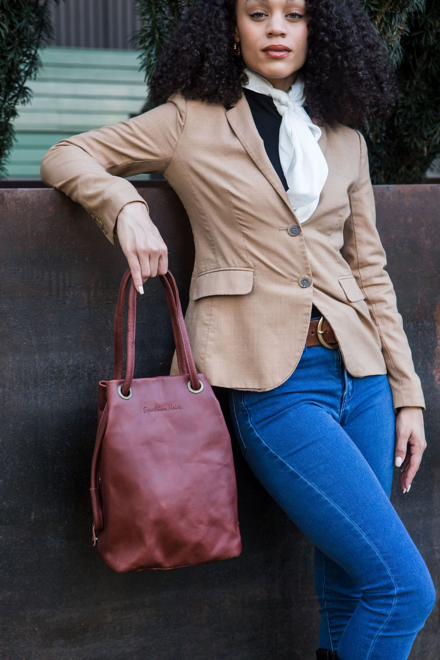 Camden Bucket bag - Oxblood