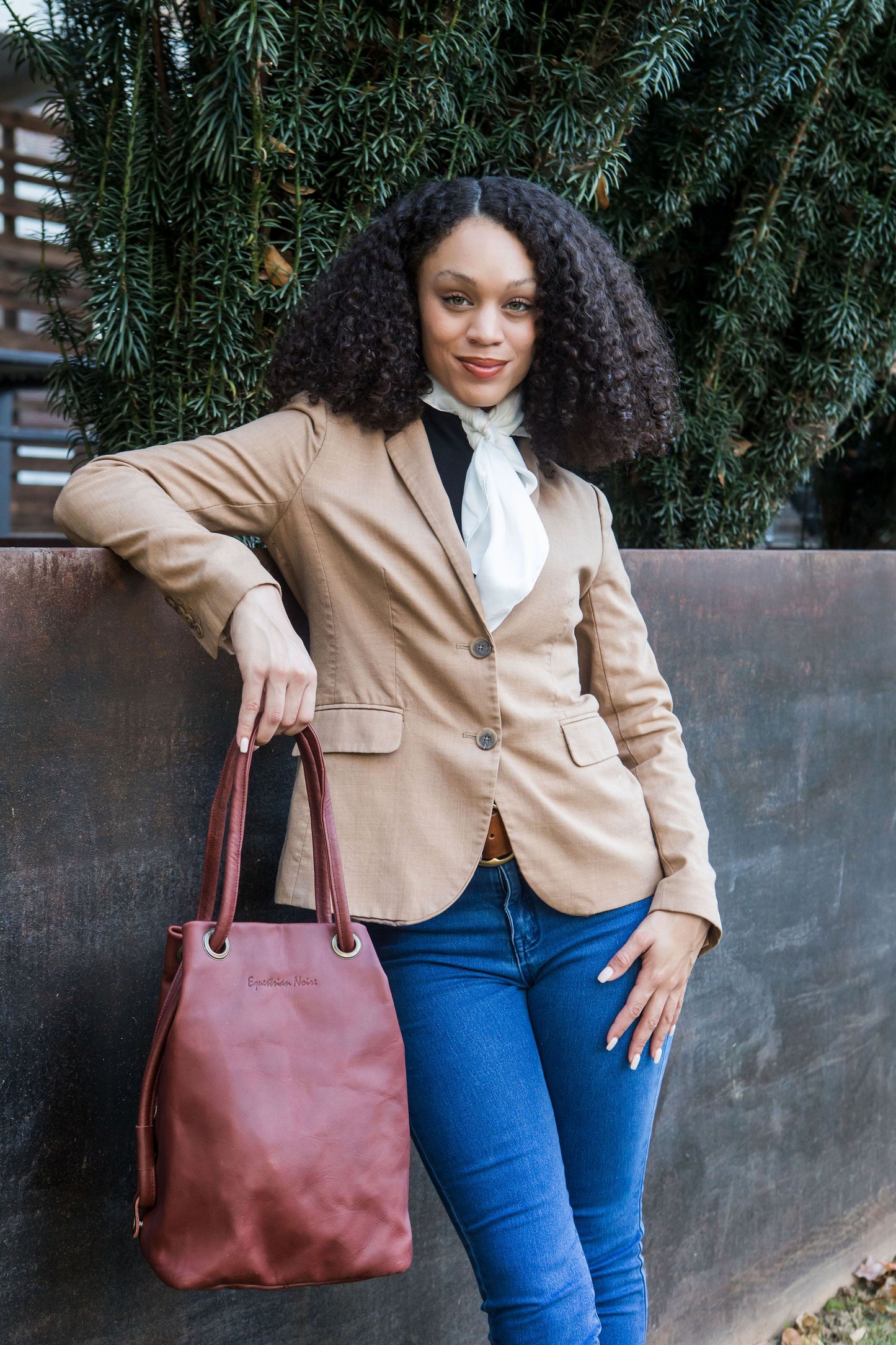 Camden Bucket bag - Oxblood