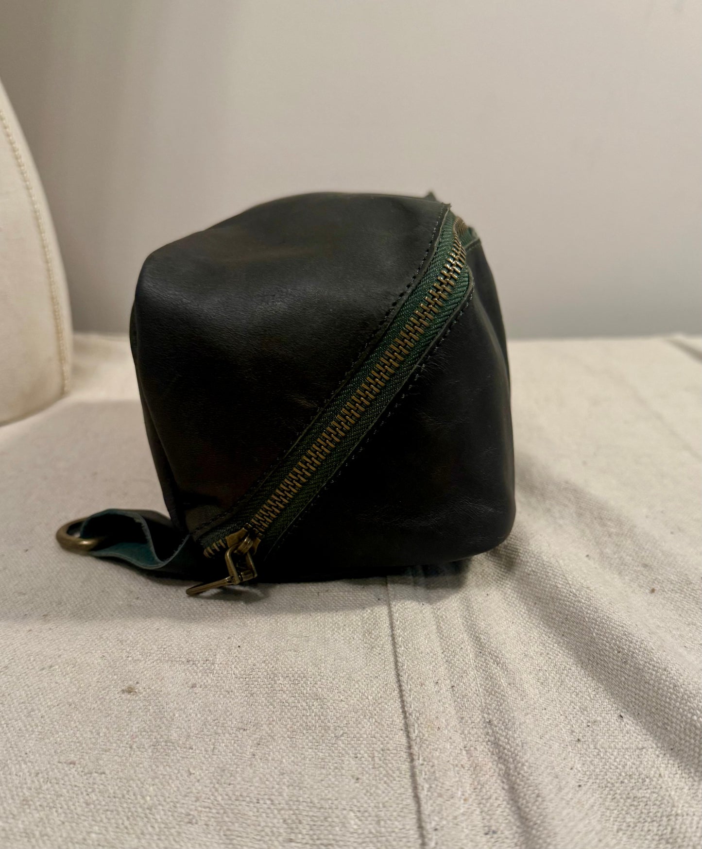 Dopp bag